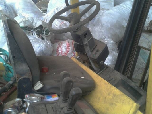 ฟอร์คลิฟ ไฟฟ้า ตันครึ่ง ไฮเตอร์ ปี 2009 ขายตามสภาพไม่ได้ซ่อม อุปกรณ์บางชิ้นหายไป ฟอร์คลิฟ ไฟฟ้า ตันครึ่ง ไฮเตอร์ ปี 2009 ขายตามสภาพไม่ได้ซ่อม อุปกรณ์บางชิ้นหายไป