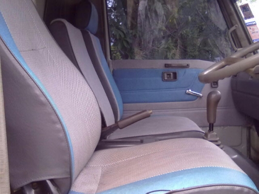 ขายรถบรรทุก6ล้อ 130 แรงปี 50