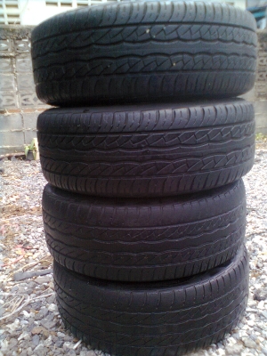 ขายแม็ก4 รู ขอบ15 พร้อมยาง185/55R15 ยางปี09  1 ชุด