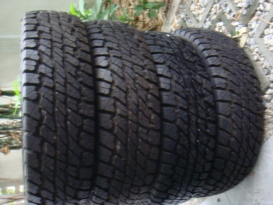 ขายถูกยาง Dunlop AT1 30R15 ครบขุด4เส้น