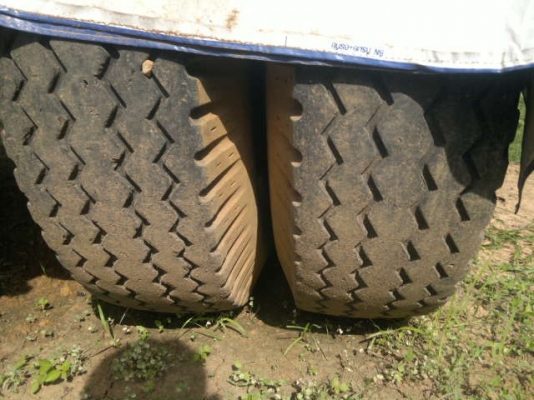 ขายรถพ่วง 18 ล้อ 2 เพลา ดั้ม แม่-ลูก แม่เดี่ยวก็ขาย กระบะเหล้กสามมิตรล๊อนเฉียง HINO ซูโม้ 227 เครื่องเดิมวางโบอินเตอร์ เกียร์อีตั้น สวยๆ