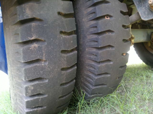 ขายรถพ่วง 18 ล้อ 2 เพลา ดั้ม แม่-ลูก แม่เดี่ยวก็ขาย กระบะเหล้กสามมิตรล๊อนเฉียง HINO ซูโม้ 227 เครื่องเดิมวางโบอินเตอร์ เกียร์อีตั้น สวยๆ