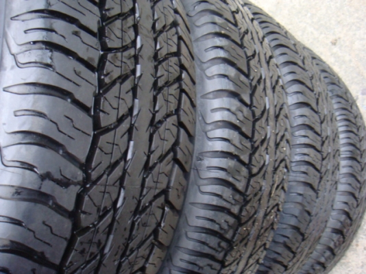ขายยางใหม่ 265/65/17 ถอดจากป้ายแดง