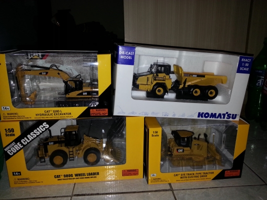 จัดส่ง 320 980 d7e wh250ให้คุณ เจะอับดุล จ ปัตตานี เรียบร้อยแล้วคับ