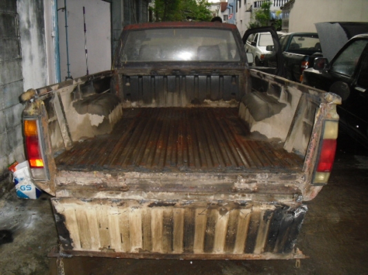 ขายisuzuตอนเดียวปี95และnissanบิ๊กเอ็มตอนเดียวปี89ขายเหมารวม2คันราคา95000ไม่แยกขายตามสภาพรถขับได้ปกติ..งดต่อรอง..