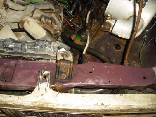 ขายisuzuตอนเดียวปี95และnissanบิ๊กเอ็มตอนเดียวปี89ขายเหมารวม2คันราคา95000ไม่แยกขายตามสภาพรถขับได้ปกติ..งดต่อรอง..