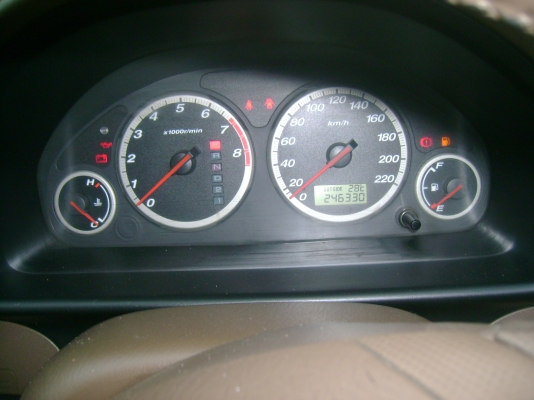 ขายด่วน HONDA CRV 2.0 SF I-VTEC ตัวท๊อป ถุงลมคู่ เบรค ABS ติดแก๊ซ LPG หัวฉีด ขายด่วน HONDA CRV 2.0 SF I-VTEC ตัวท๊อป ถุงลมคู่ เบรค ABS ติดแก๊ซ LPG หัวฉีด