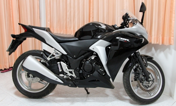 ขาย CBR250r ABS สภาพดีมาก