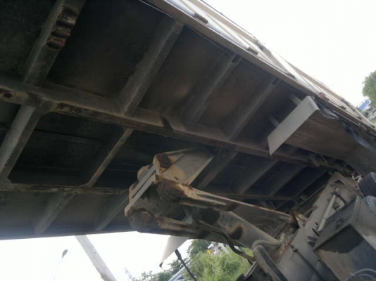 ขายรถพ่วง 22 ล้อ 2 เพลา แม่-ลูก กระบะเหล็กสามมิตรล๊อนเฉียง  HINO  เมก้า 260 ปี.47 รถสวย