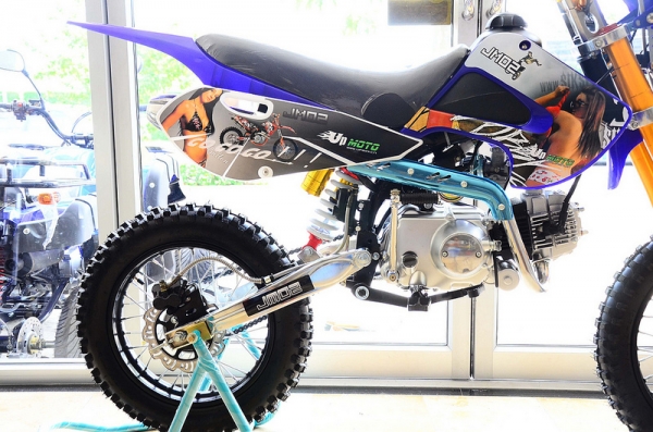 จำนวนจำกัด โปรโมชั่น  ลดราคา วิบาก  LP RACING ทรง เครื่อง LONCIN 125cc  มีเครื่อง 110-125