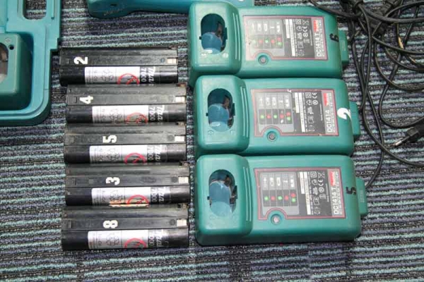 ขายสว่านไร้สาย MAKITA