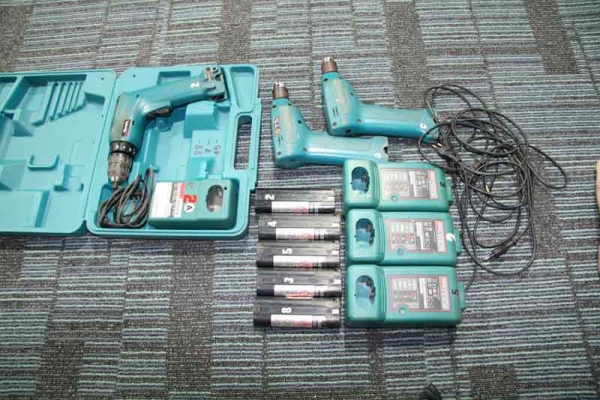 ขายสว่านไร้สาย MAKITA