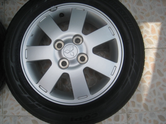 ขายล้อแม็ก Mitsubishi mirage 14"x4.5" et46 4รู100 +ยางปลายปี 12  (081-3747940)