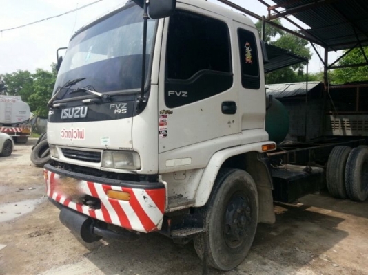 รถอิซูซุ 10 ล้อ FVZ 195 แรงม้า ( ขายหัว คัชซี )  สนใจติดต่อ 081 - 6079515