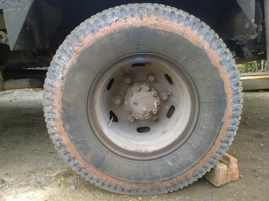 6ล้อISUZU SDR320  195แรงพื้นเรียบ ติดเครนเจาะสว่าน เสาไฟ เสาเข็ม เล่มภาษีเต็ม