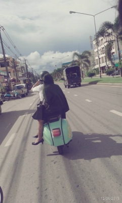 ขาย vespa sprint 150 ราคา 30000 บาท