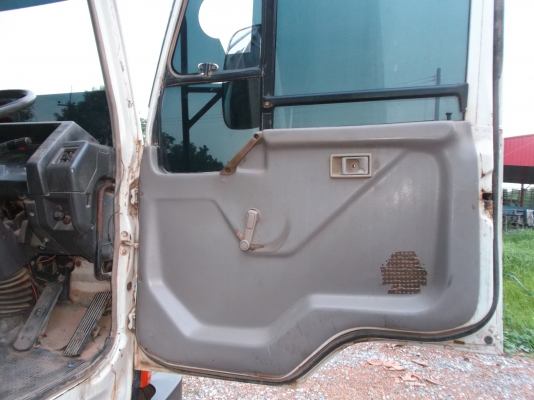 ขายด่วนรถสิบล้อหลงโบ2เพลาดรั้มเครือง220แรงม้าชีL4149