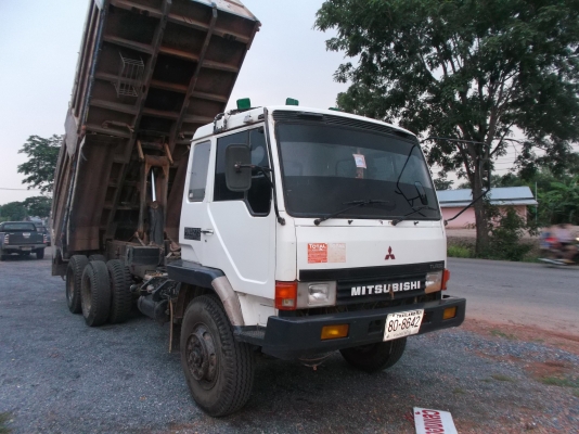 ขายด่วนรถสิบล้อหลงโบ2เพลาดรั้มเครือง220แรงม้าชีL4149