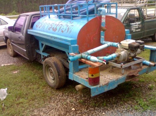 ขายไซโคลนหัวเดียวพร้อมถังน้ำ1000ลิตร เครื่องดี คัทชีสวยมีเครื่องสูบน้ำด้วยคับ