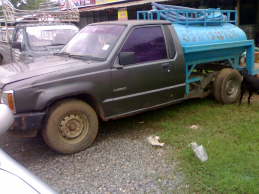 ขายไซโคลนหัวเดียวพร้อมถังน้ำ1000ลิตร เครื่องดี คัทชีสวยมีเครื่องสูบน้ำด้วยคับ