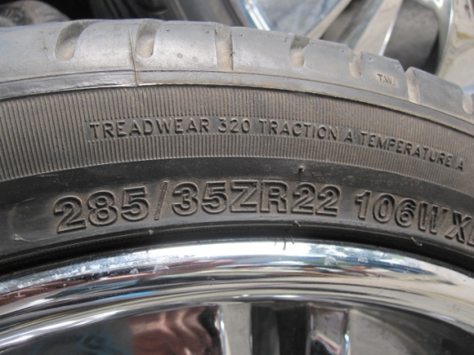 ขายแม็กพร้อมยาง ขอบ 22ใส่กระบะ 6 รูทั่วไปครับ ขายแม็กพร้อมยาง ขอบ 22ใส่กระบะ 6 รูทั่วไปครับ