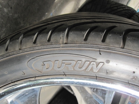 ขายแม็กพร้อมยาง ขอบ 22ใส่กระบะ 6 รูทั่วไปครับ ขายแม็กพร้อมยาง ขอบ 22ใส่กระบะ 6 รูทั่วไปครับ