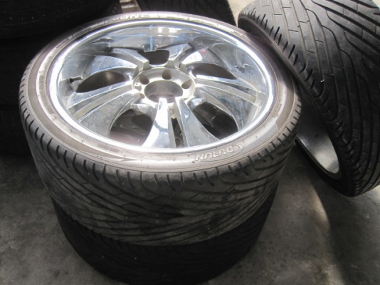 ขายแม็กพร้อมยาง ขอบ 22ใส่กระบะ 6 รูทั่วไปครับ ขายแม็กพร้อมยาง ขอบ 22ใส่กระบะ 6 รูทั่วไปครับ