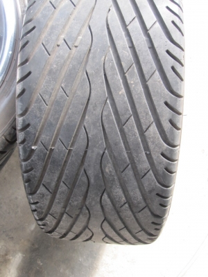 ขายแม็กพร้อมยาง ขอบ 22ใส่กระบะ 6 รูทั่วไปครับ ขายแม็กพร้อมยาง ขอบ 22ใส่กระบะ 6 รูทั่วไปครับ