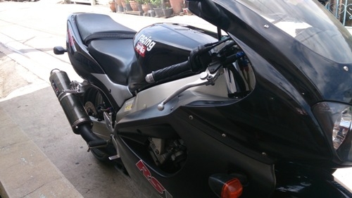ขาย รถ 1000 cc 2 คัน  80,000 บาท