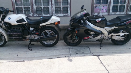 ขาย รถ 1000 cc 2 คัน  80,000 บาท