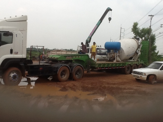 รับจ้างขนย้ายเครื่องจักร สกลนคร ขอนแก่น เลย หนองบัวลำภู ทุกจังหวัดทั่วไทย เสี่ยนิก 0862356789