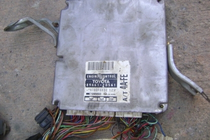 กล่อง ECU  toyota 4afe บอดี้ 110-111