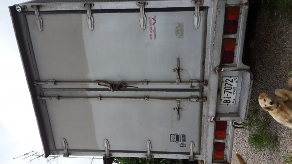 ขายรถบรรทุกหกล้อใหญ่