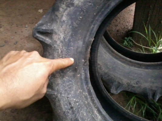 ขายยางหน้าติดรถไถยันม่าร์ 7-14