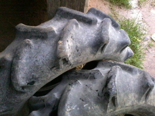 ขายยางหน้าติดรถไถยันม่าร์ 7-14