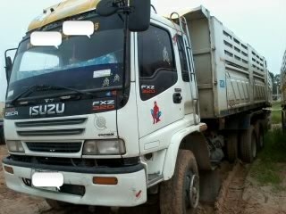 ขายรถ 18 ล้อพ่วงแม่-ลูกดัมพ์ ISUZU DECA 270 ปี 2546 เครื่องส้ม ลูกพ่วงกระบะดัมพ์สามมิตรลอนเฉียง 2 คาน ยางใหม่ทุกเส้น จัดไฟแนนซ์ได้ 1500000 ราคา 2400000