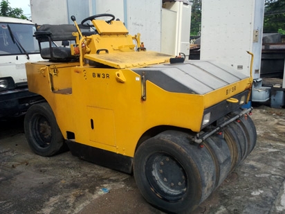 ขายรถบดล้อยาง BOMAG BW3R ถูกๆ