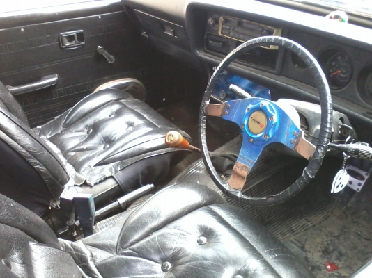 ขายด่วนTOYOTA  KE30 ราคามอเตอร์ไซด์ 35,000 บาท