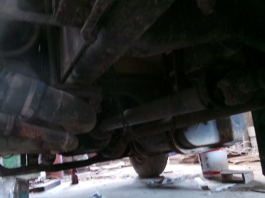 รถบรรทุกติดเครน ยี่ห้ออินเตอร์ เครื่องเปลี่ยน เครื่องเดิม เพอร์กิ้นยังอยู่ รถบรรทุกติดเครน ยี่ห้ออินเตอร์ เครื่องเปลี่ยน เครื่องเดิม เพอร์กิ้นยังอยู่