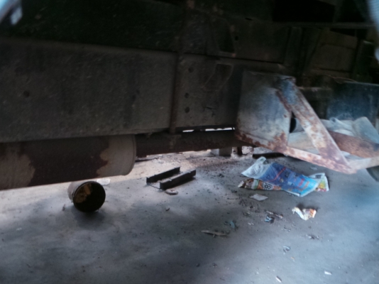 รถบรรทุกติดเครน ยี่ห้ออินเตอร์ เครื่องเปลี่ยน เครื่องเดิม เพอร์กิ้นยังอยู่ รถบรรทุกติดเครน ยี่ห้ออินเตอร์ เครื่องเปลี่ยน เครื่องเดิม เพอร์กิ้นยังอยู่