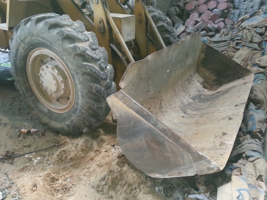 CARTERPILLAR 910 รถตักล้อยาง เครื่องดี ปั้มดี ยางเต็ม