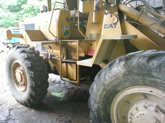 CARTERPILLAR 910 รถตักล้อยาง เครื่องดี ปั้มดี ยางเต็ม