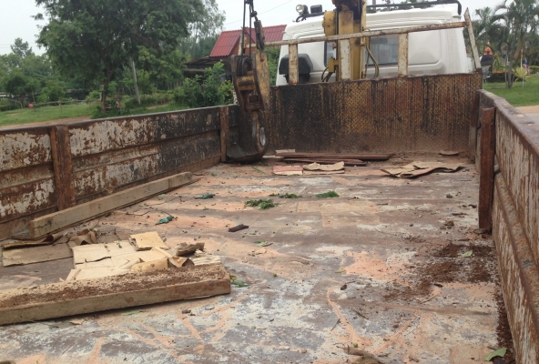 HINO KM 350 - 100 HP DM100 รถบรรทุก 6 ล้อติดเครน TADANO 2.5 ตัน 3 ปลอกยืด กระบะเหล็กคาร์โก้ความยาว 4.30 เมตรสภาพสวย เครื่องแห้งแรงดี ภายในเก๋งคอนโซลสวย พวงมาลัยเพาเวอร์ ช่วงล่างใหญ่ติด F หน้า F หลังครบพร้อม ยางสภาพดี 60\% พร้อมใช้งาน เอกสารเล่มทะเบียนภาษีค HINO KM 350 - 100 HP DM100 รถบรรทุก 6 ล้อติดเครน TADANO 2.5 ตัน 3 ปลอกยืด กระบะเหล็กคาร์โก้ความยาว 4.30 เมตรสภาพสวย เครื่องแห้งแรงดี ภายในเก๋งคอนโซลสวย พวงมาลัยเพาเวอร์ ช่วงล่างใหญ่ติด F หน้า F หลังครบพร้อม ยางสภาพดี 60\% พร้อมใช้งาน เอกสารเล่มทะเบียนภาษีค