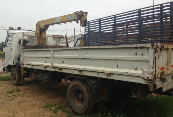 HINO KM 350 - 100 HP DM100 รถบรรทุก 6 ล้อติดเครน TADANO 2.5 ตัน 3 ปลอกยืด กระบะเหล็กคาร์โก้ความยาว 4.30 เมตรสภาพสวย เครื่องแห้งแรงดี ภายในเก๋งคอนโซลสวย พวงมาลัยเพาเวอร์ ช่วงล่างใหญ่ติด F หน้า F หลังครบพร้อม ยางสภาพดี 60\% พร้อมใช้งาน เอกสารเล่มทะเบียนภาษีค HINO KM 350 - 100 HP DM100 รถบรรทุก 6 ล้อติดเครน TADANO 2.5 ตัน 3 ปลอกยืด กระบะเหล็กคาร์โก้ความยาว 4.30 เมตรสภาพสวย เครื่องแห้งแรงดี ภายในเก๋งคอนโซลสวย พวงมาลัยเพาเวอร์ ช่วงล่างใหญ่ติด F หน้า F หลังครบพร้อม ยางสภาพดี 60\% พร้อมใช้งาน เอกสารเล่มทะเบียนภาษีค