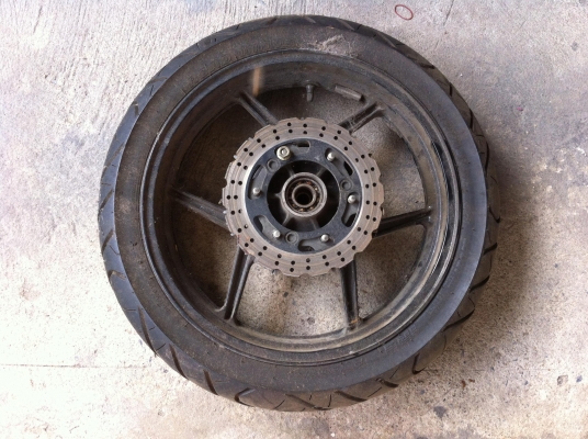 ขายอะไหล่มอไซค์มือ2หลายอย่างราคาถูก