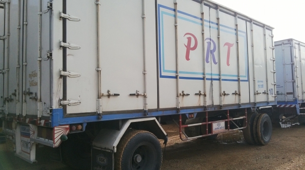 ขาย Hino Mega FG ปี51 ตู้10บานยาว 7.20 เมตร มี 4 พ่วงครับ ขาย Hino Mega FG ปี51 ตู้10บานยาว 7.20 เมตร มี 4 พ่วงครับ