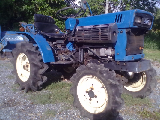 ขายรถไถเล็ก Iseki 4x4wd พร้อมโรตารี่ ไม่เคยใช้งานในไทย