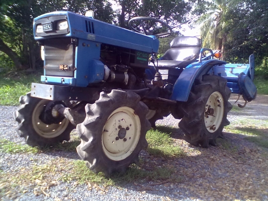 ขายรถไถเล็ก Iseki 4x4wd พร้อมโรตารี่ ไม่เคยใช้งานในไทย