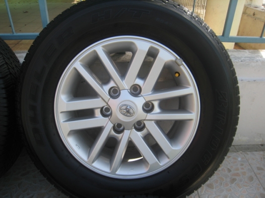 ขายล้อแม็ก vigo champ 17"x7.5" et30 6รู 139 + ยางปี 12 (081-3747940)