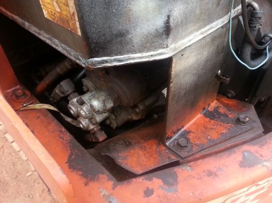 ขายแมคโคร ihi 30 คอนโทรนสั้นปั้มนิ้วสถาพดี ขายแมคโคร ihi 30 คอนโทรนสั้นปั้มนิ้วสถาพดี